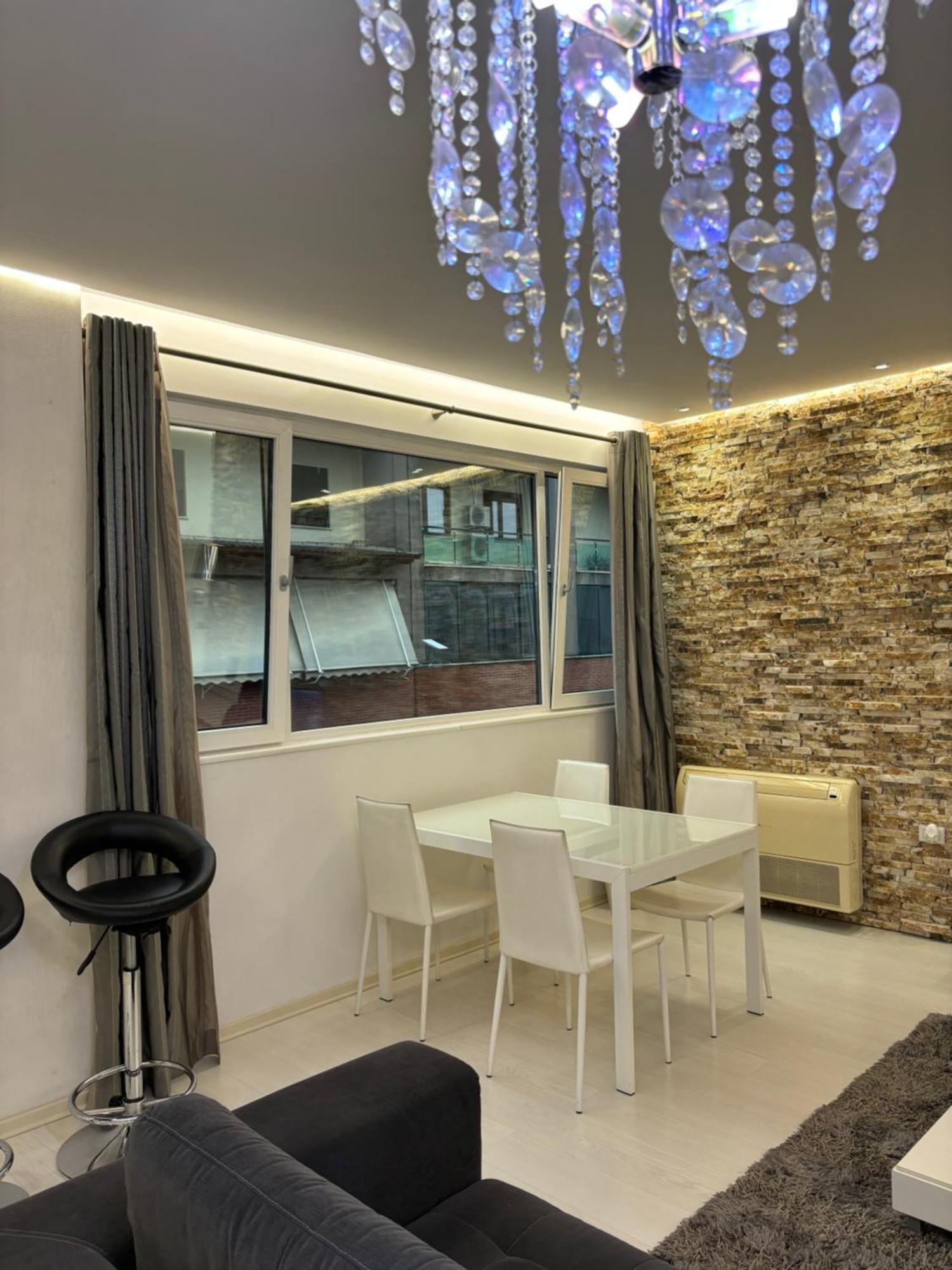 Tam Serviced 2Bdr Apartment City Center No6 Tirana Zewnętrze zdjęcie