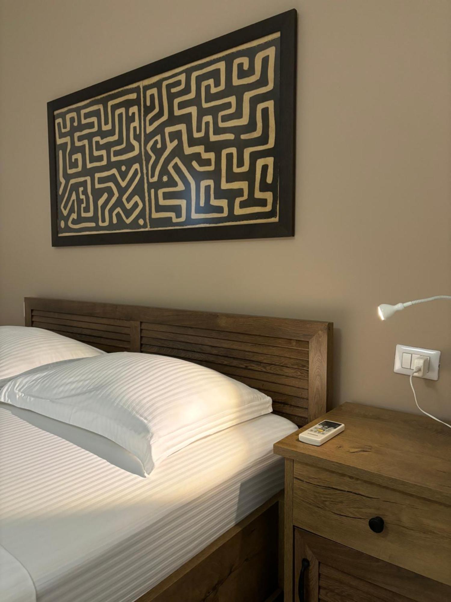 Tam Serviced 2Bdr Apartment City Center No6 Tirana Zewnętrze zdjęcie