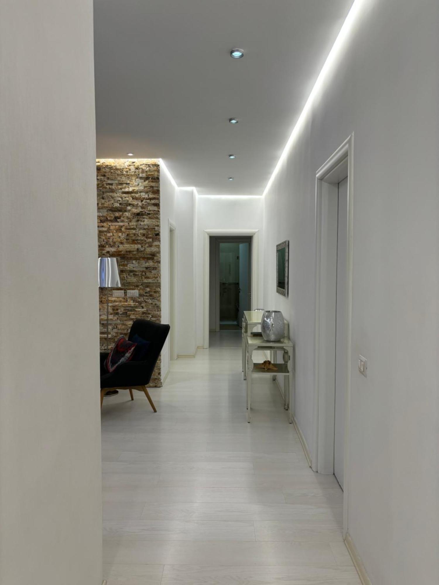 Tam Serviced 2Bdr Apartment City Center No6 Tirana Zewnętrze zdjęcie
