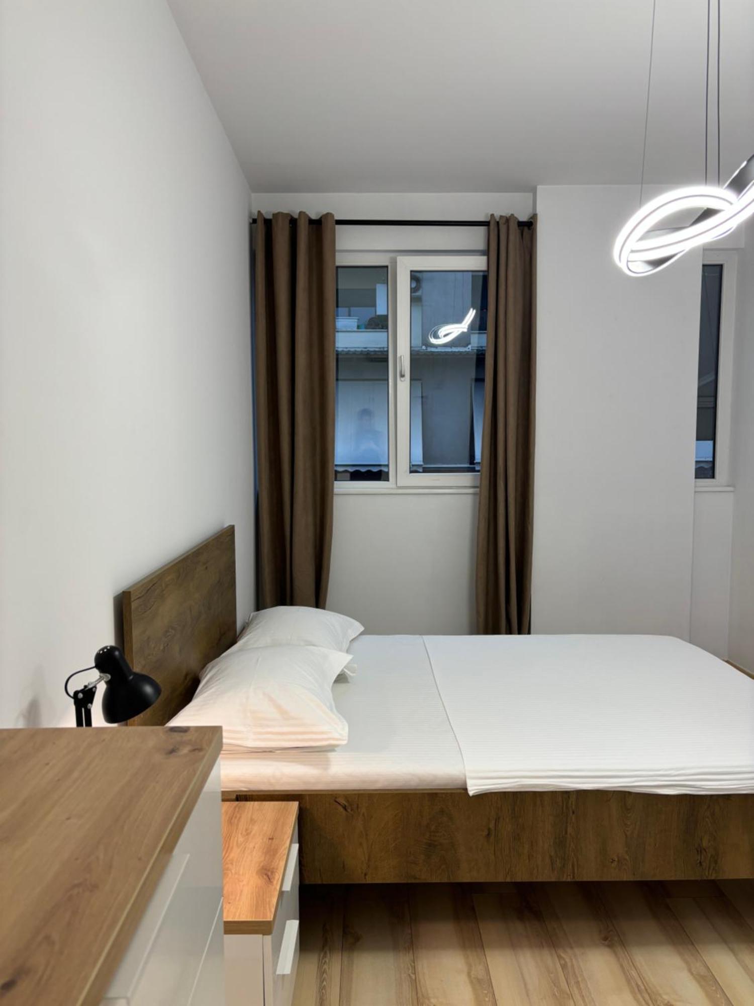 Tam Serviced 2Bdr Apartment City Center No6 Tirana Zewnętrze zdjęcie