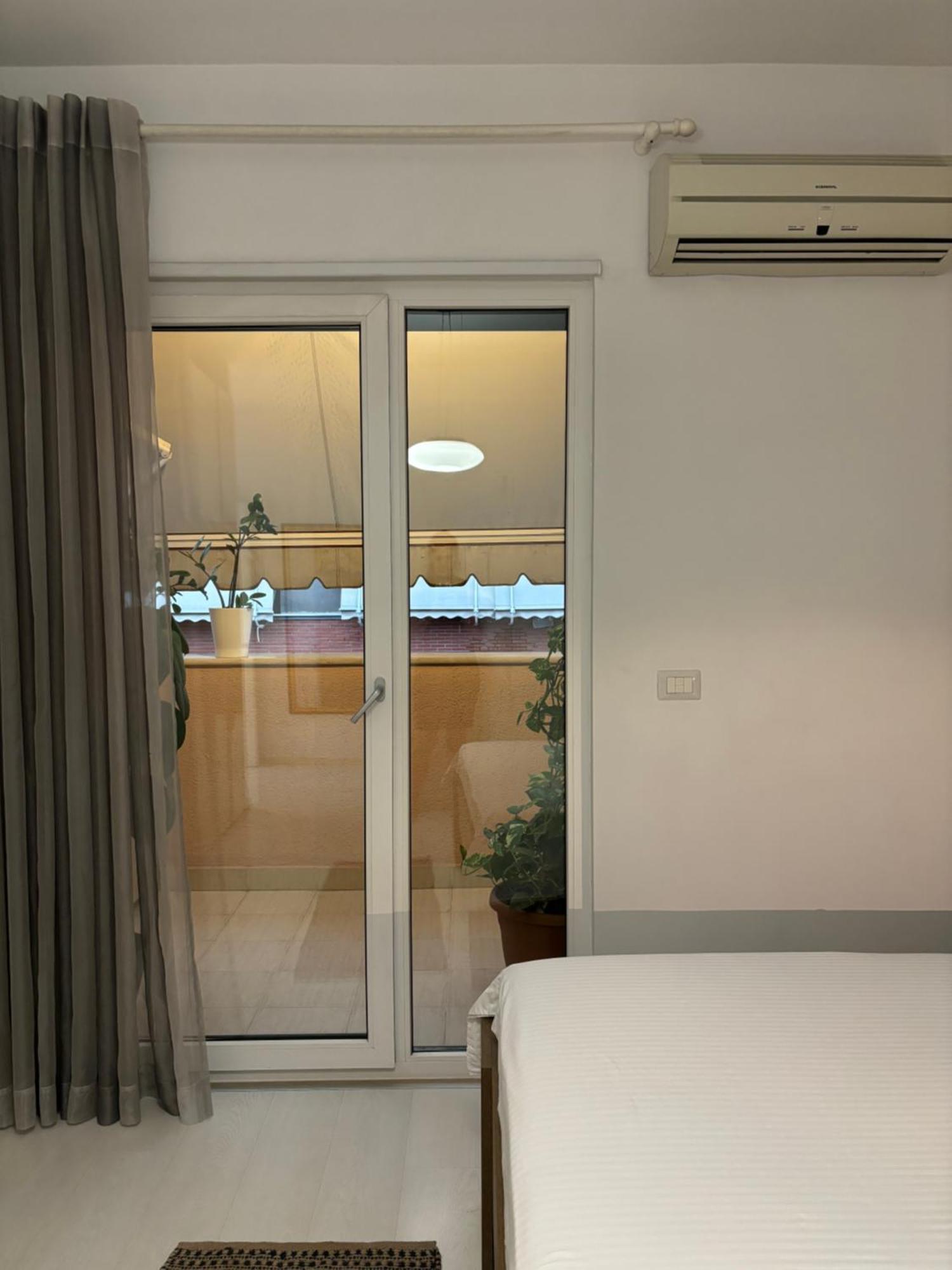 Tam Serviced 2Bdr Apartment City Center No6 Tirana Zewnętrze zdjęcie