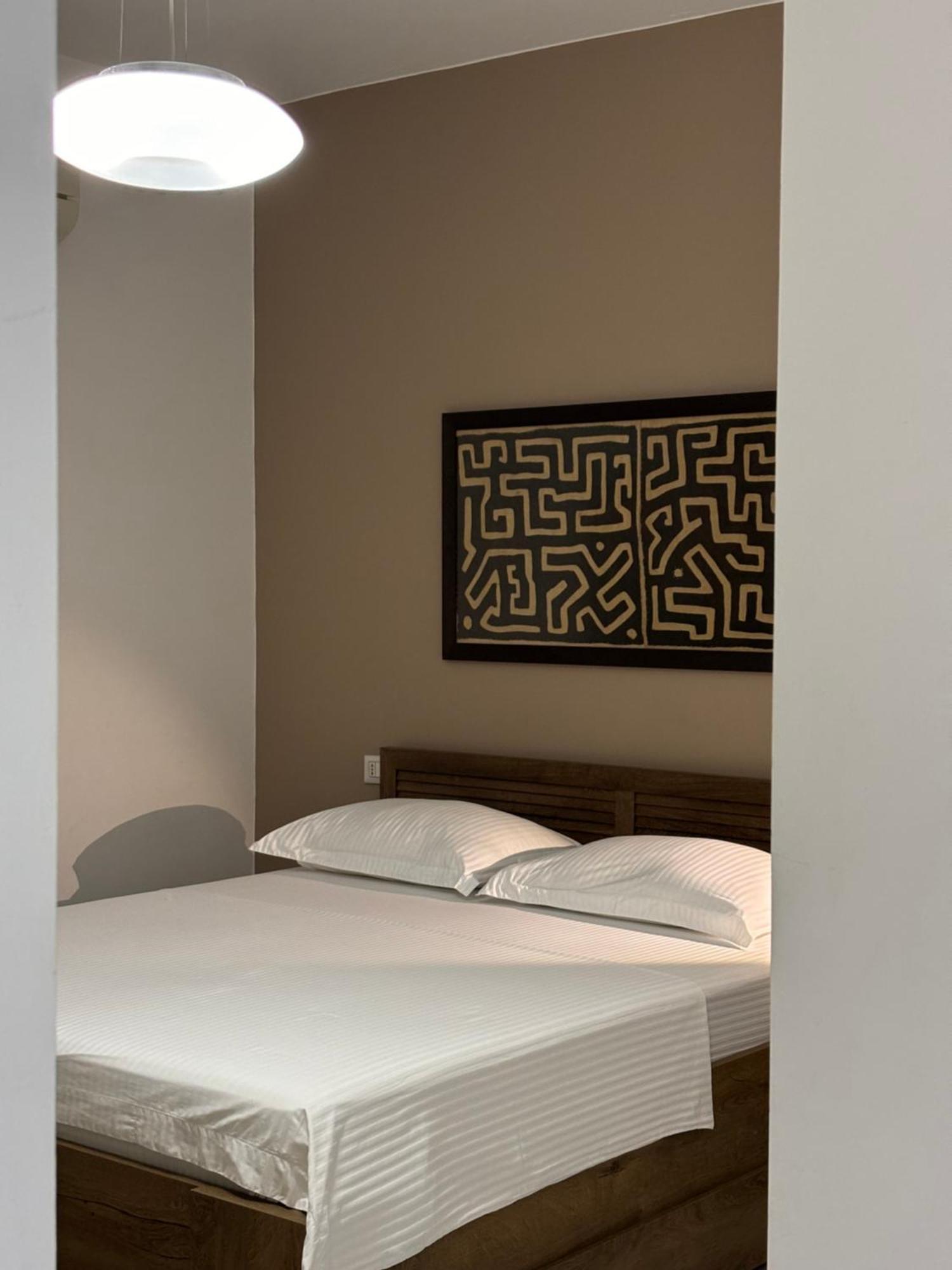 Tam Serviced 2Bdr Apartment City Center No6 Tirana Zewnętrze zdjęcie